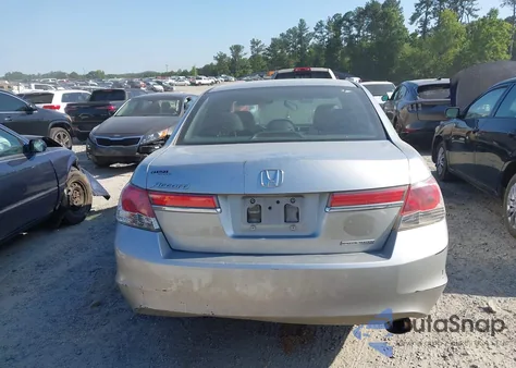2012 Honda Accord 2.4 Se из США, поврежденный, VIN 1HGCP2F60CA088564